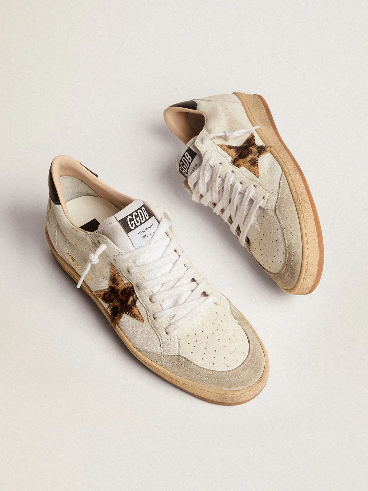 Ball Star femme avec étoile en cuir façon poulain léopard et contrefort noir | Golden Goose